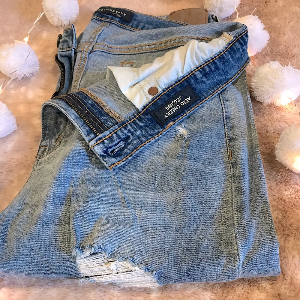 Aeropostale cheeky jegging size 14